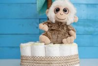 Sweet Safari Palm Diaper Cake