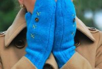 Sweater Revival: Cozy Mittens in Minutes
