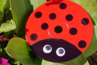 Repurpose CDs into Cute Ladybugs: Simple Kids Craft