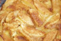Golden Apple Puff: The Perfect Breakfast or Dessert Indulgence