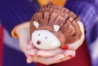 Effortless No-Stitch Fabric Hedgehog Creation