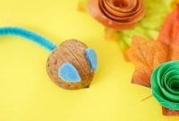 Walnut Wonders: Upcycled Shell Mouse Art