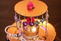 Elegant Repurposed Plate Jewelry Organizer