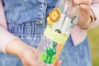 Stitch-Free Upcycled Bottle Stationery Pouch