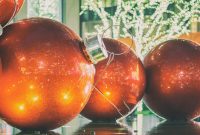 Crafting Oversized Holiday Ornaments