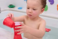 A Dozen Genius Mom Hacks for Blissful Bathtime