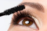 Unlock All-Day Mascara With Our DIY Remover Secret