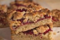 Peanut Butter Oat Protein Bars: Your Midday Power Boost