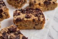 Irresistible Crock Pot Peanut Butter Chocolate Chip Bars