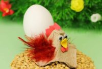 Craft Adorable Easter Hens from Egg Cartons