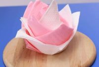 Fold Beautiful Napkin Roses