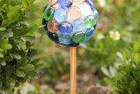 Craft Your Own Garden Spheres