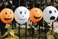 DIY Frightfully Fun Halloween Balloons