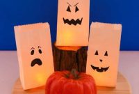 DIY Ghostly Glow Bags for Halloween