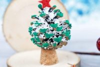 Tiny Pinecone Christmas Ornament