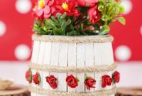 Pegged Tin Pot & Storage