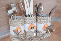 Farmhouse Storage from Repurposed Pringles Cans