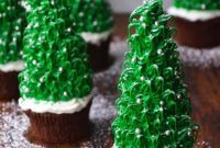 Crown Yourself Christmas Queen with Genius Tree Cupcakes