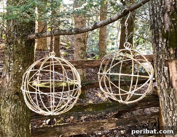 Elevate Your Outdoors with DIY Hanging Accents 27 Netal spheres