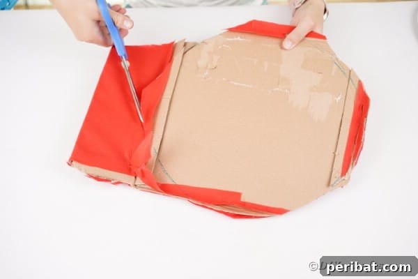 Cutting cardboard into a circle
