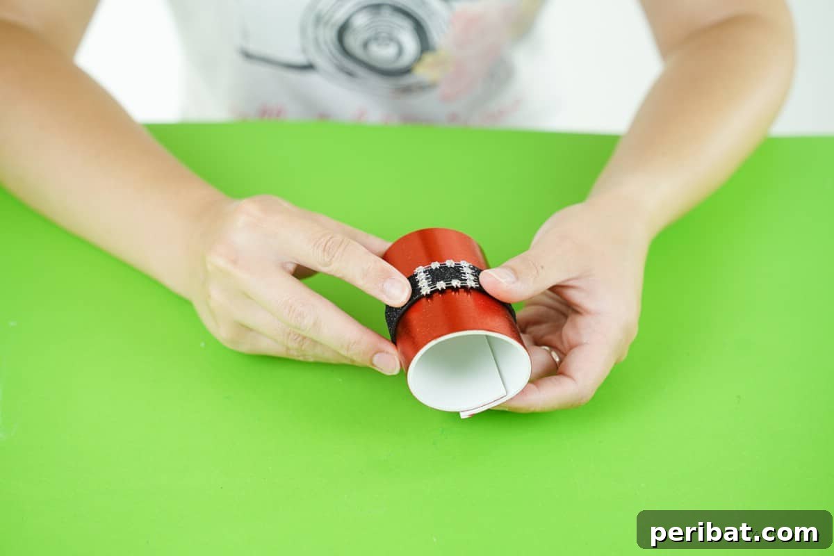 craft santa belt napkin ring holder being made