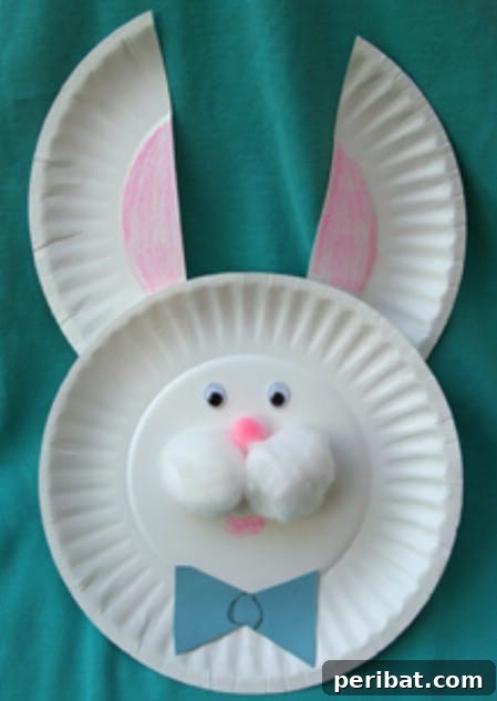 Small paper plate Easter bunny