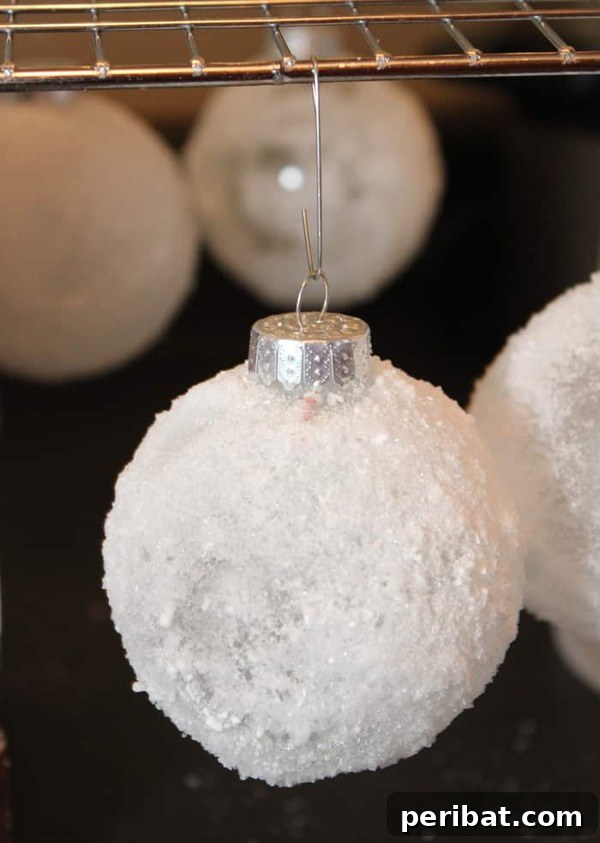 Sixty Sparkling DIY Ornaments for Your Christmas Tree 54 Close picture of snowball ornament