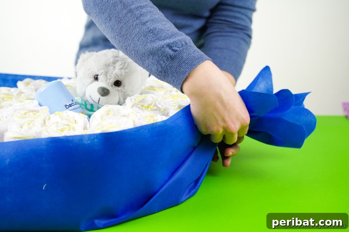 Tying the side of tissue paper