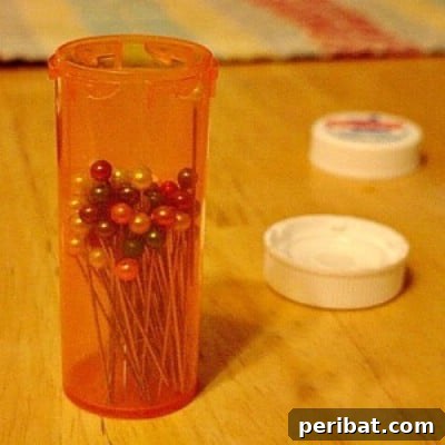 Boş İlaç Şişelerini Değerlendirmek İçin 30 Harika Fikir 23 Child-Proof Pill Bottle Storage