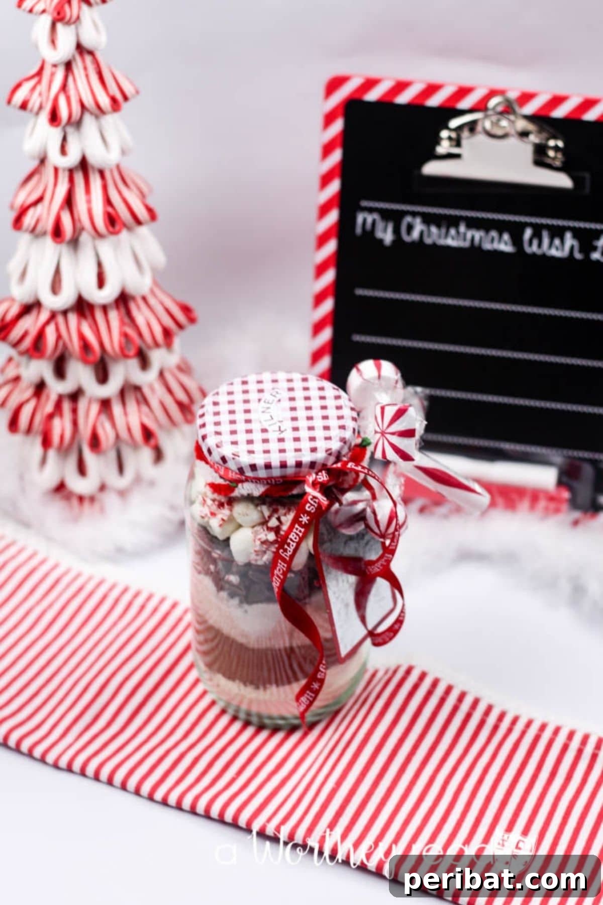 45 Handmade Gifts Women Will Adore 34 Jar of peppermint mocha mix
