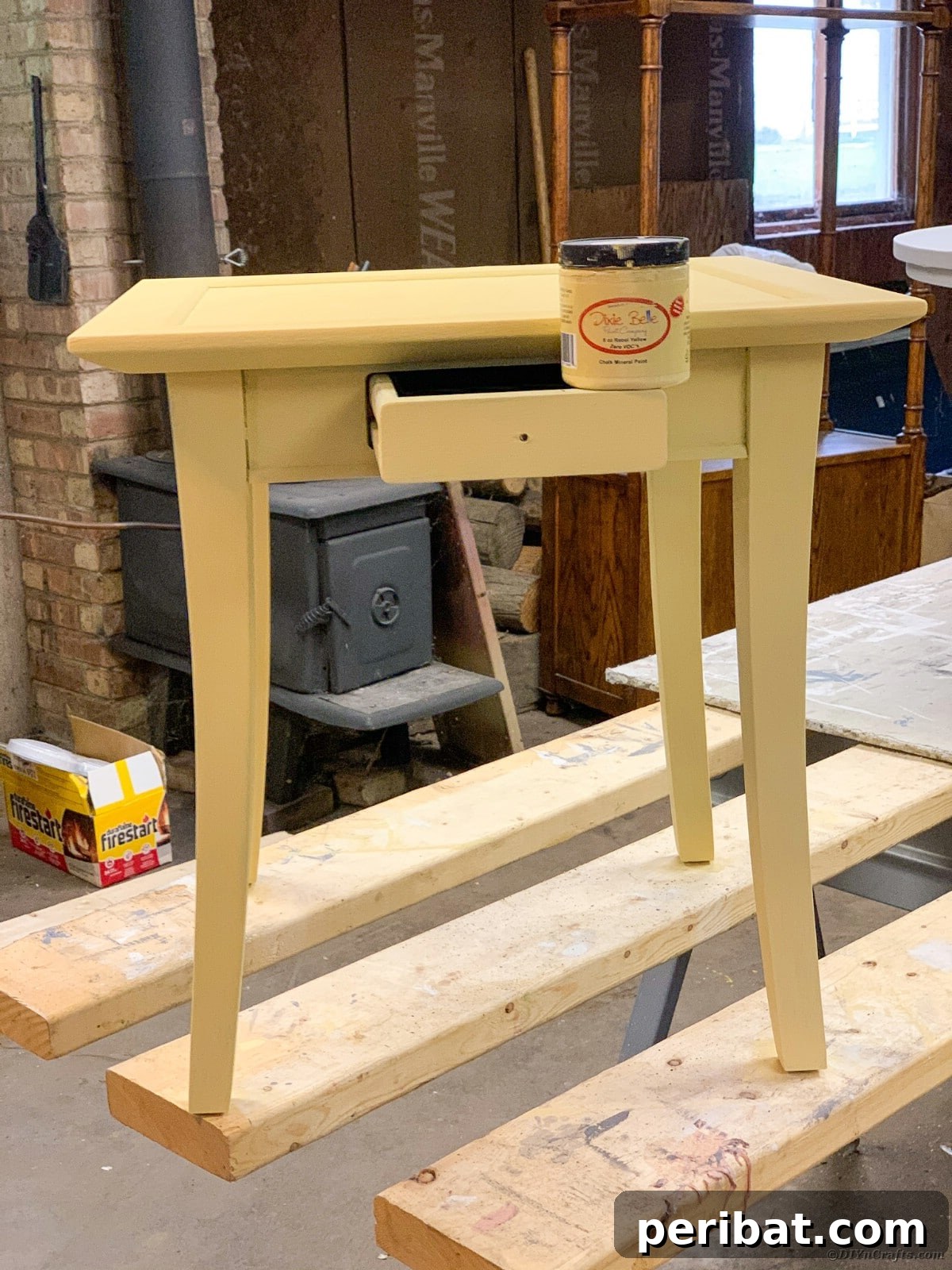 Painting table