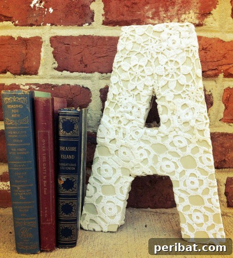 Craft Your Message: 37 DIY Lettering & Word Art Tutorials 13 Lacey Doilies