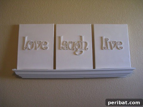 Craft Your Message: 37 DIY Lettering & Word Art Tutorials 32 Canvas Minimalism