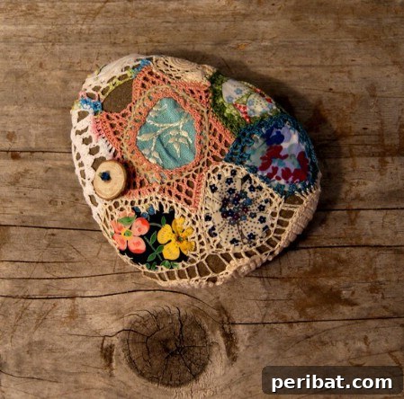 Patchwork river rock with yarn