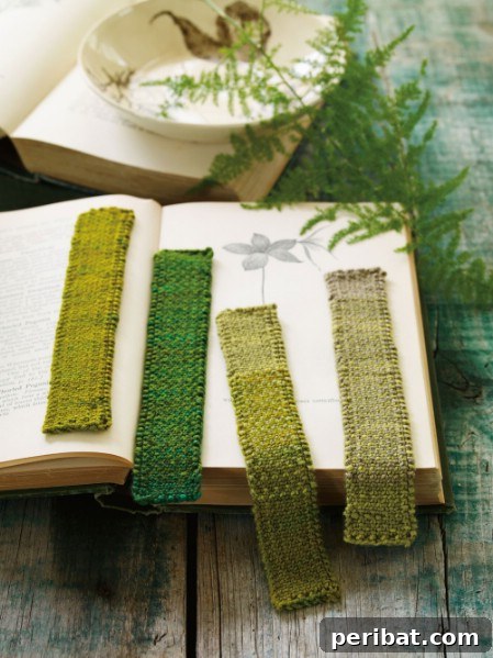 Simple knitted bookmarks