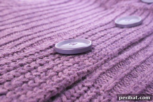24 Clear Nail Polish Life Hacks You Need to Know 4 3-buttons