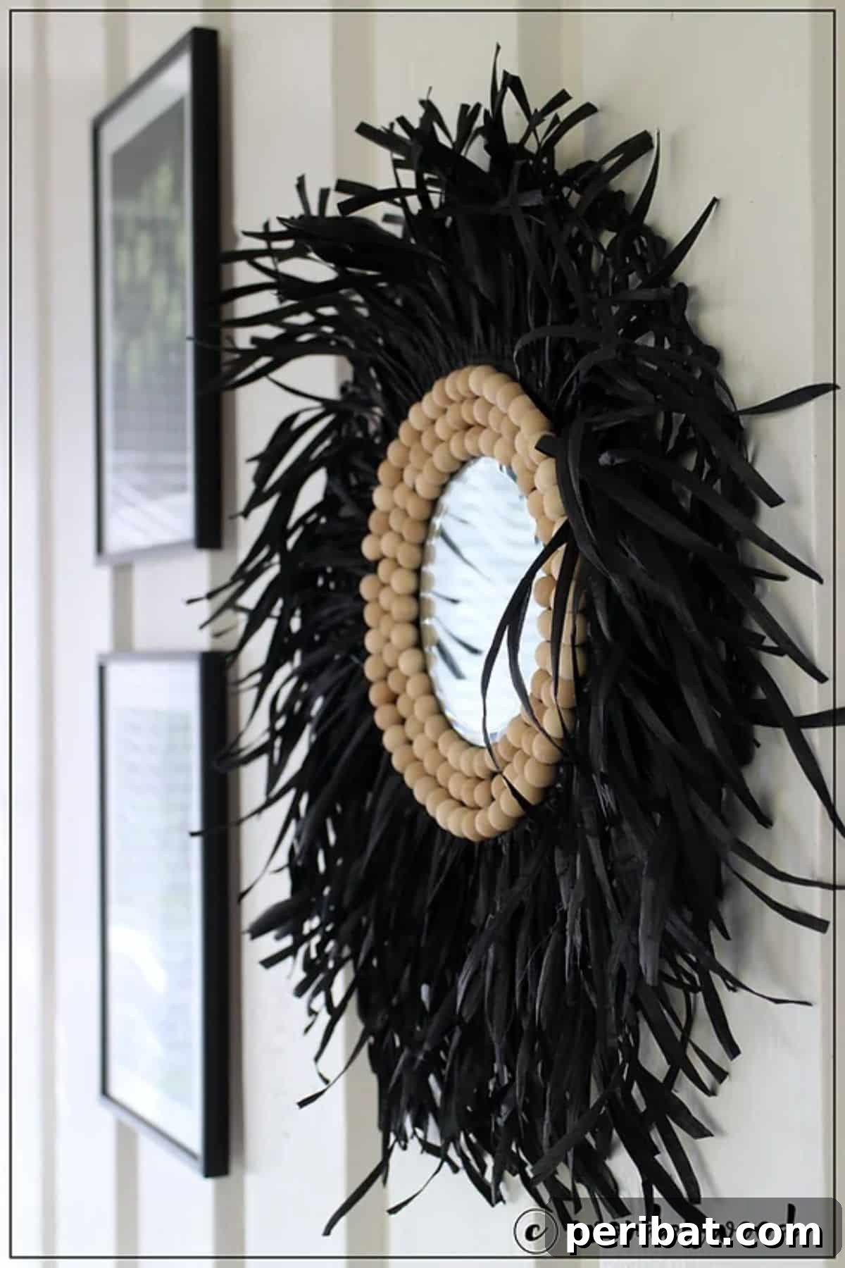 120 Inspiring DIY Boho Decor Ideas and Projects 122 Trendy DIY raffia mirror, perfect for decking out your balcony for summer in just half an hour, enhancing outdoor space quickly.
