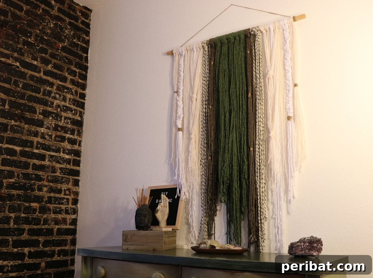 120 Inspiring DIY Boho Decor Ideas and Projects 22 Textured and detailed boho yarn wall hanging, perfect for beginners in macrame.