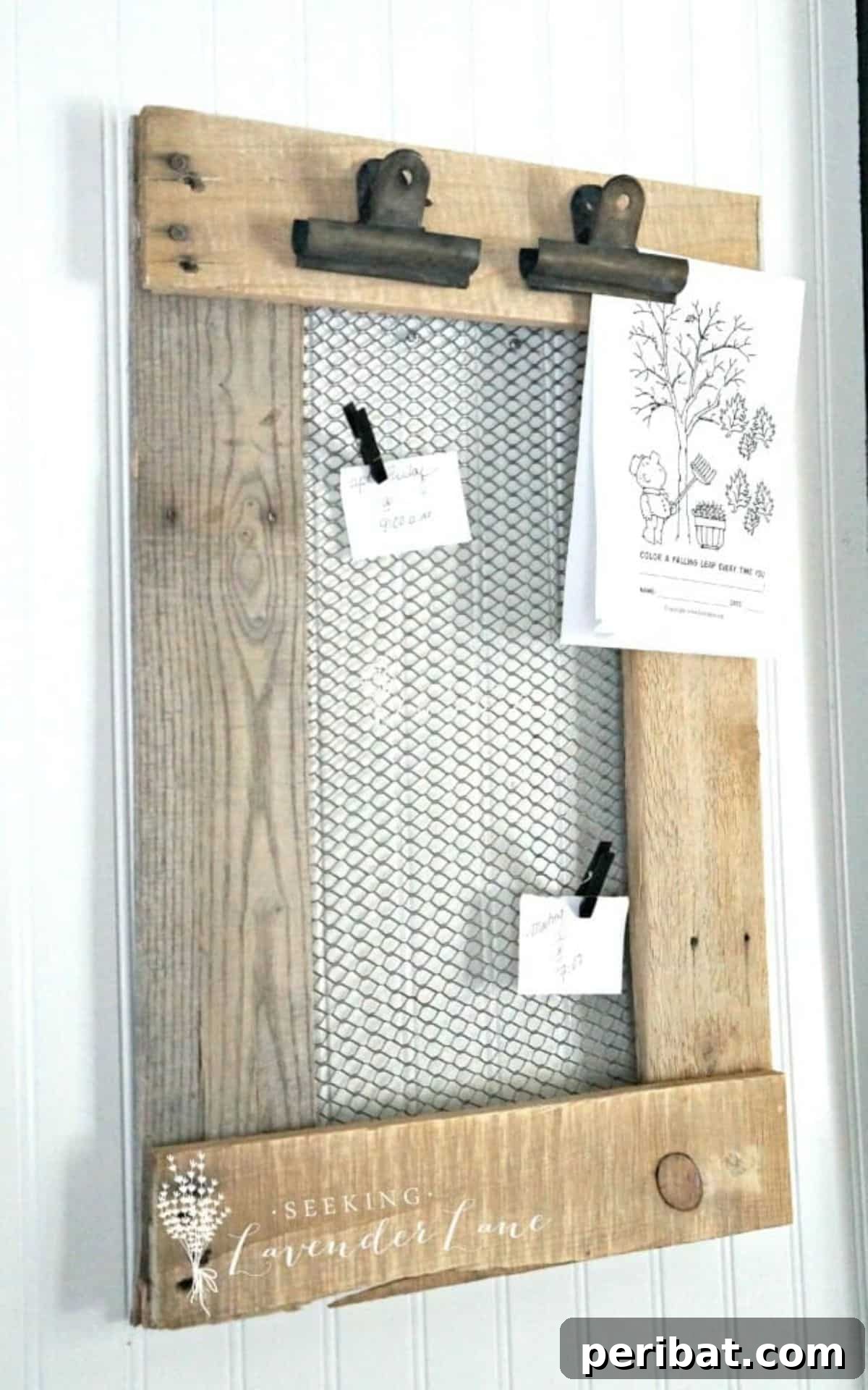 Charming Rustic Kitchens: DIY Decor and Craft Projects 53 DIY Farmhouse Message Board