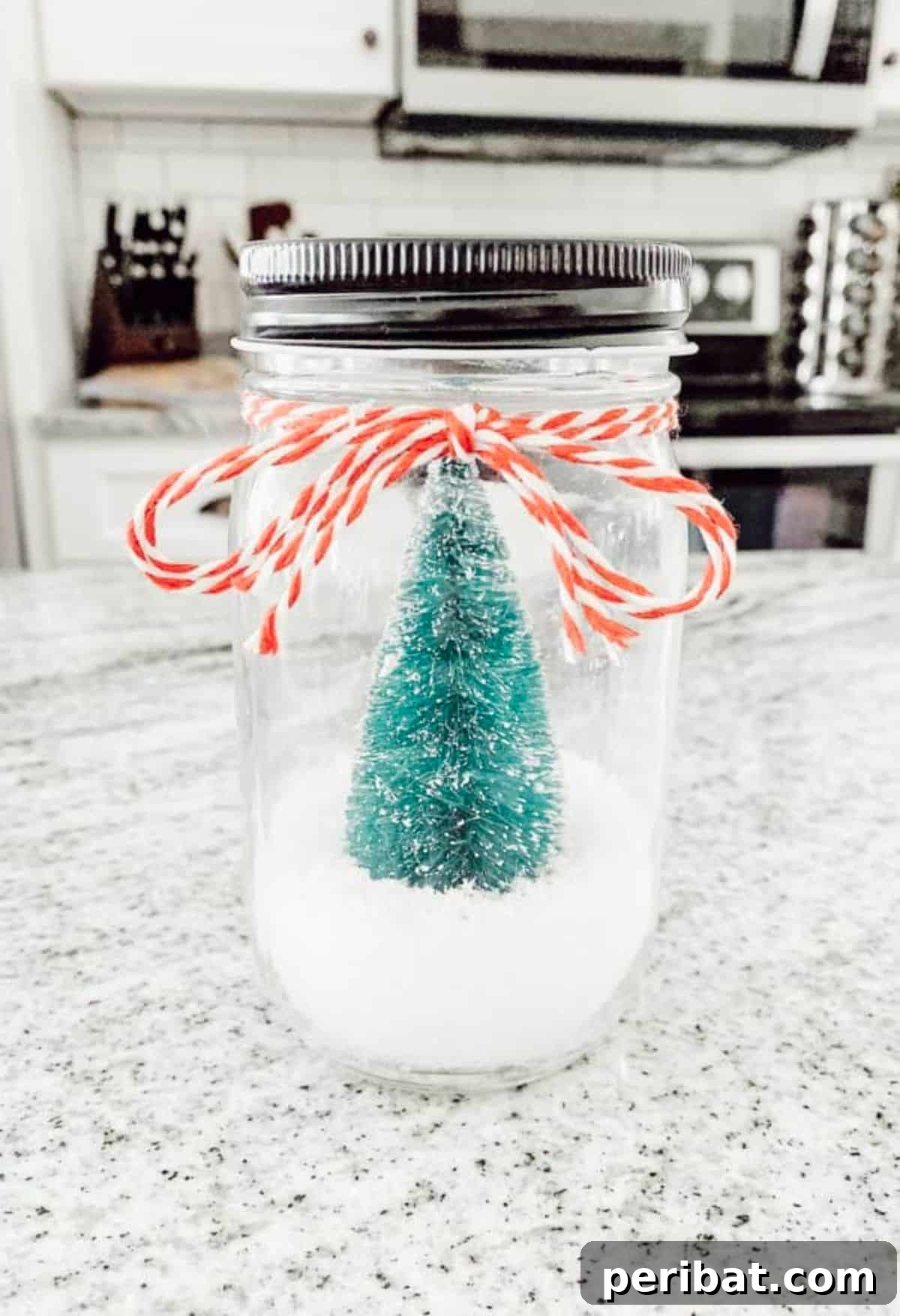 36 Genius Ideas for Repurposing Candle and Mini Jars 3 Christmas Snow Globe