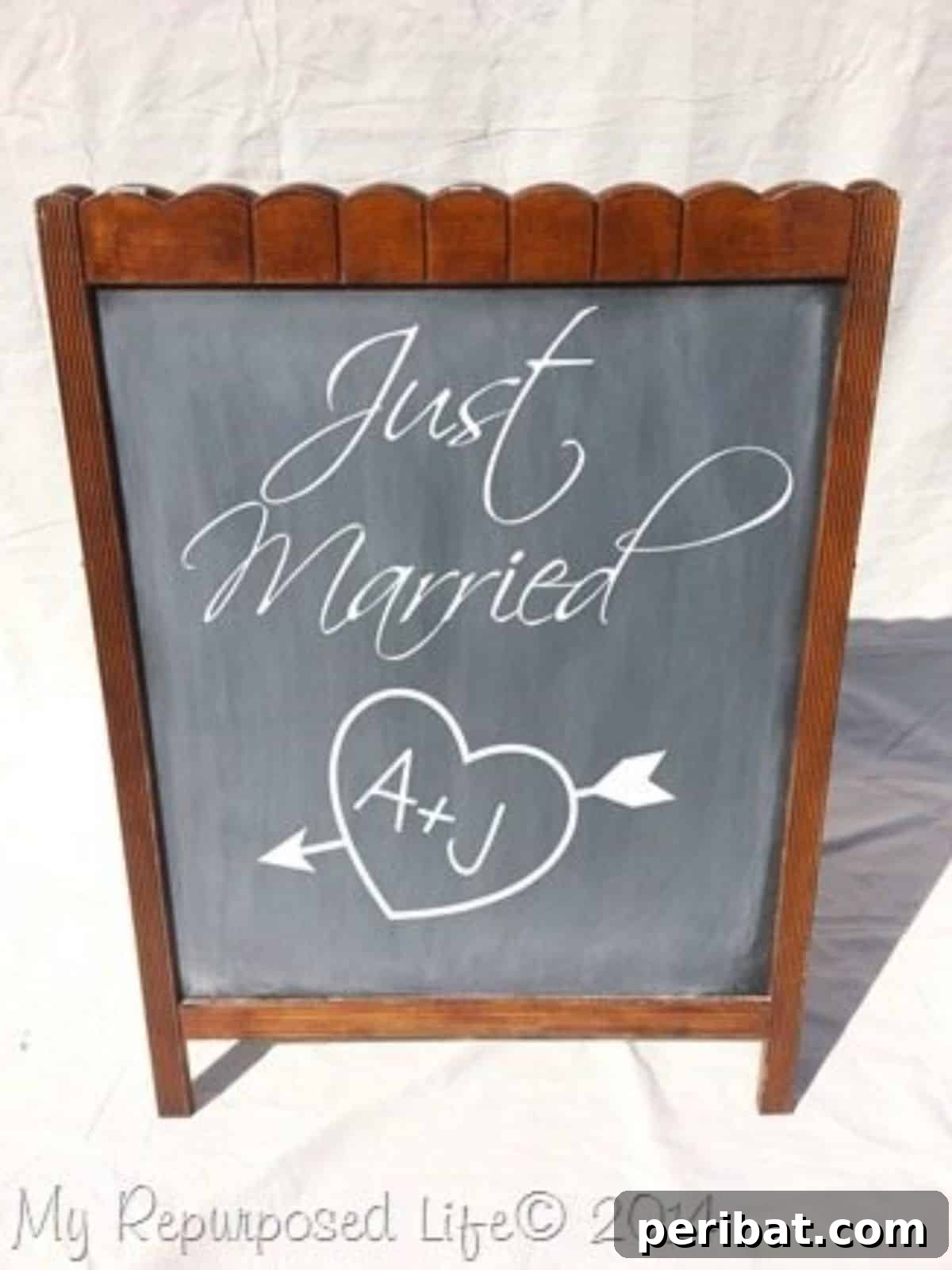 Cribs Reimagined 37 Clever Upcycling Ideas 25 Old crib side repurposed into a sandwich board chalkboard
