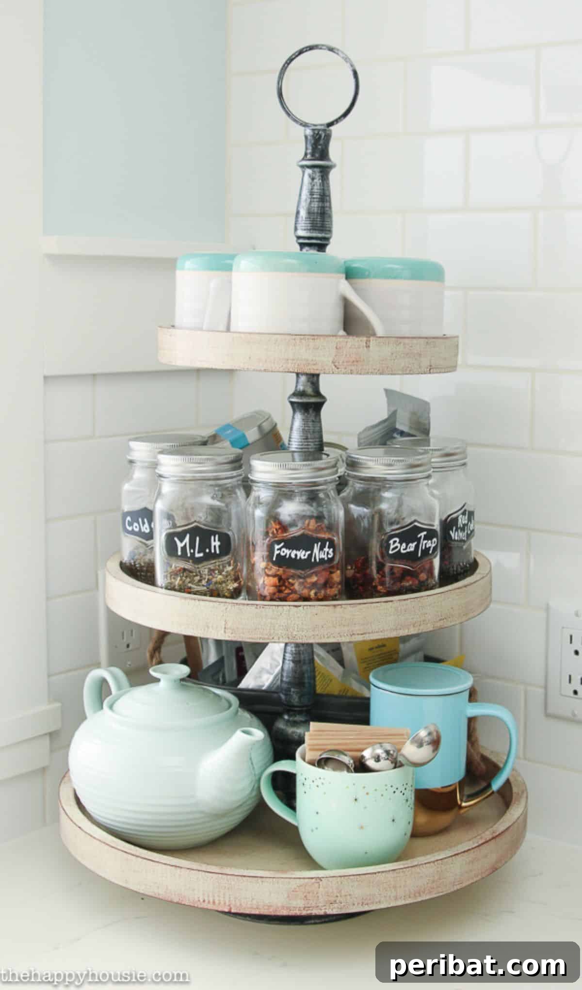 Three-Tiered Lazy Season for Spices and Snacks