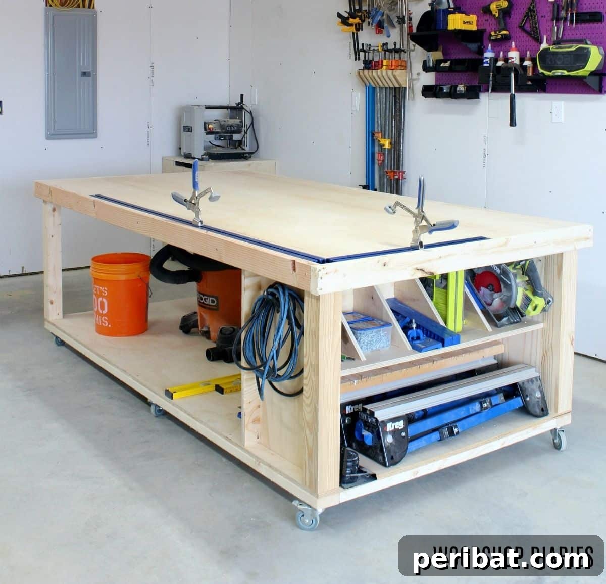40 DIY Workbench Projects for Your Workshop 35 DIY Mobile Workbench with Plans