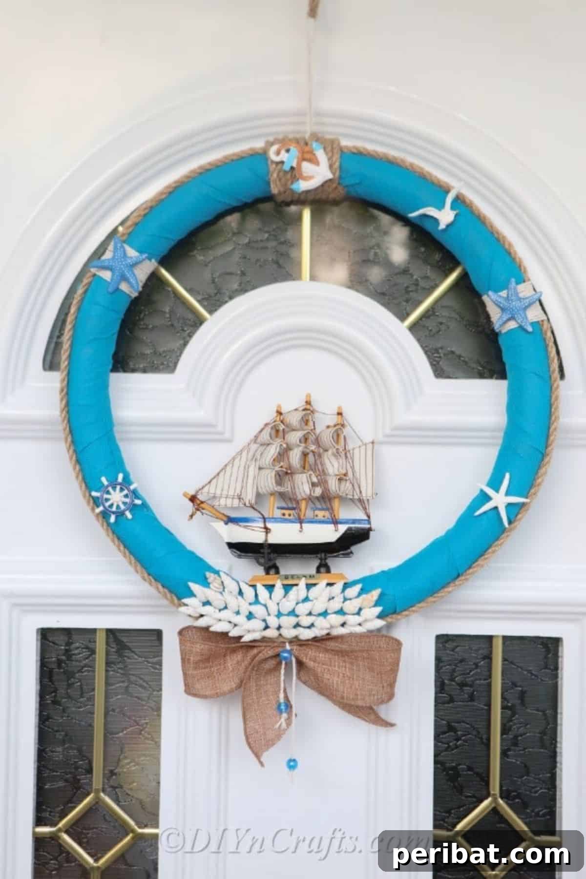50 Summer DIY Projects to Brighten Your Home 3 Elegant Nautical Summer Wreath