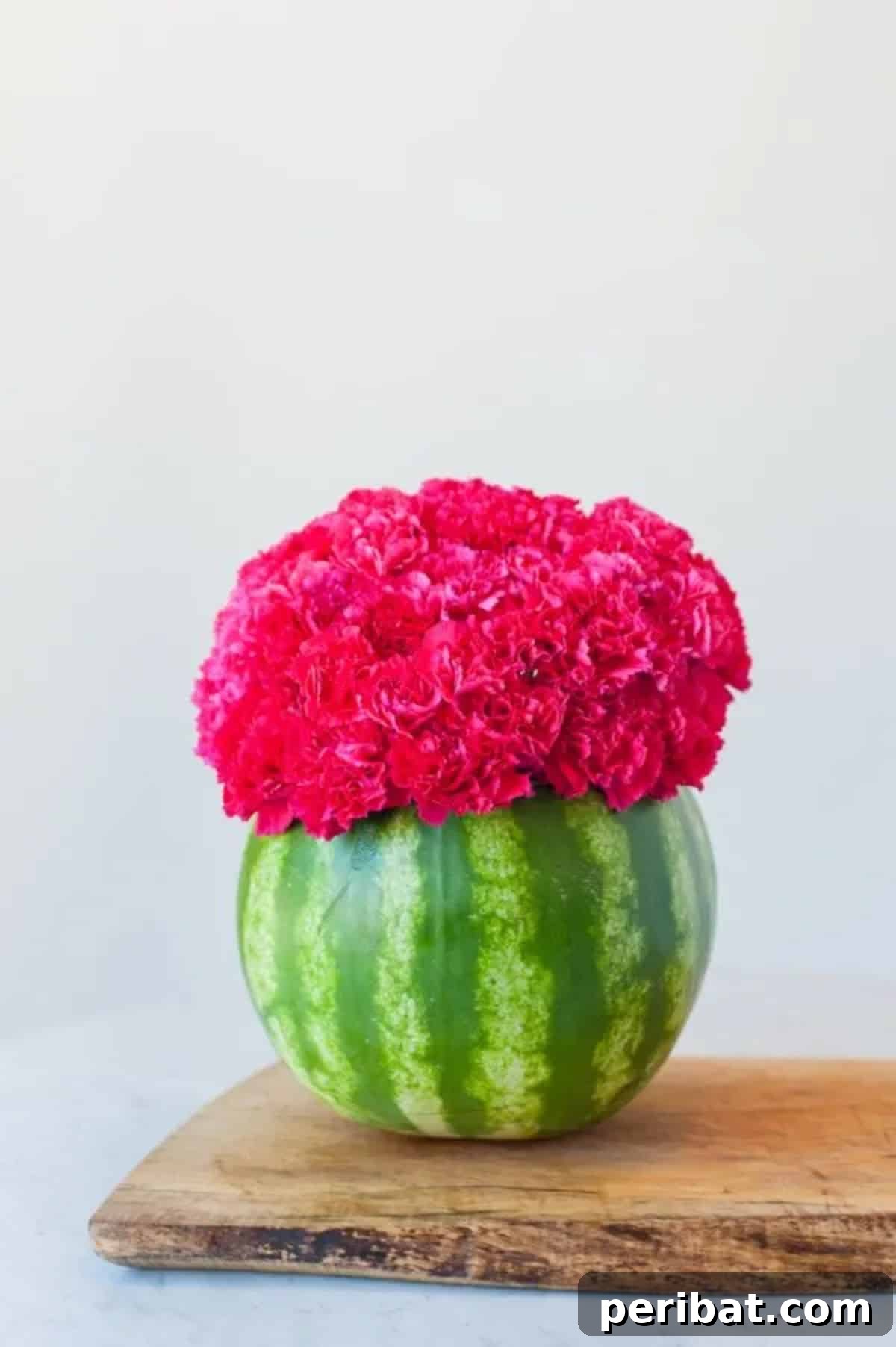 50 Summer DIY Projects to Brighten Your Home 32 DIY Watermelon Flower Centerpiece