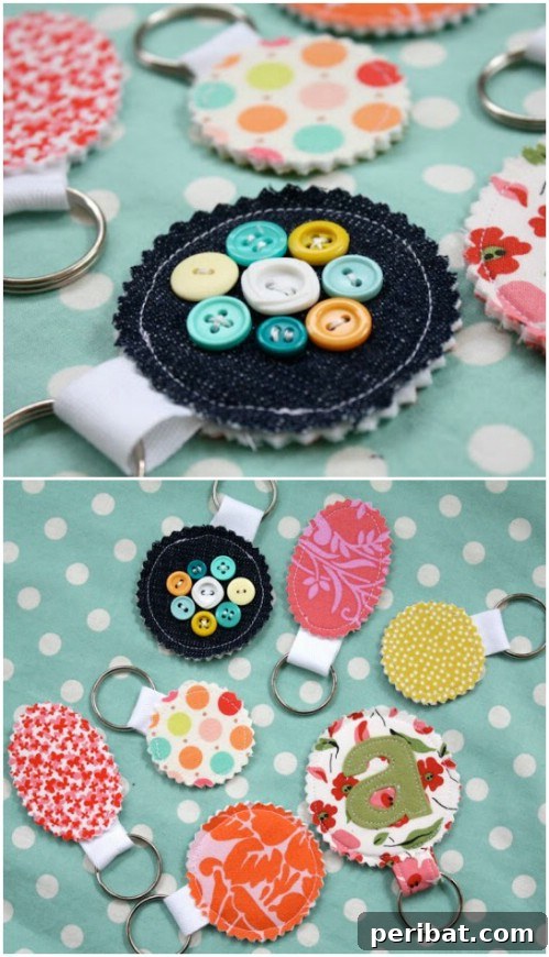 Parça Kumaşlardan Muhteşem Projeler: 100'den Fazla Yaratıcı Değerlendirme Fikri 29 DIY Fabric Scrap Key Chains with Embellishments