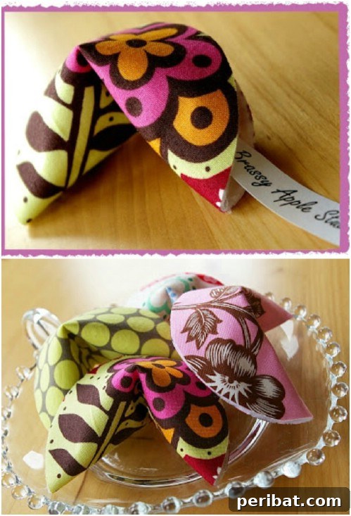 Parça Kumaşlardan Muhteşem Projeler: 100'den Fazla Yaratıcı Değerlendirme Fikri 83 DIY Fabric Scrap Fortune Cookies for Decor or Gifts