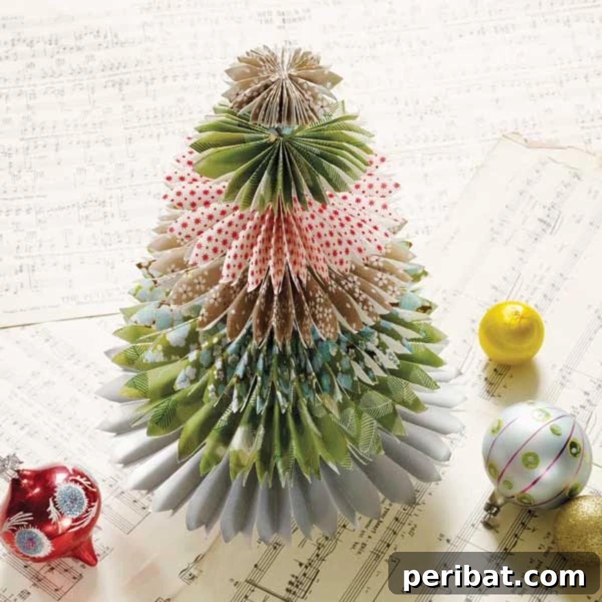 Papercrafted Christmas: A Treasury of DIY Decor Ideas 38 Origami Christmas Tree