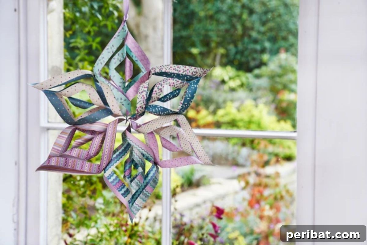 Papercrafted Christmas: A Treasury of DIY Decor Ideas 48 Make Your Own Paper Snowflakes