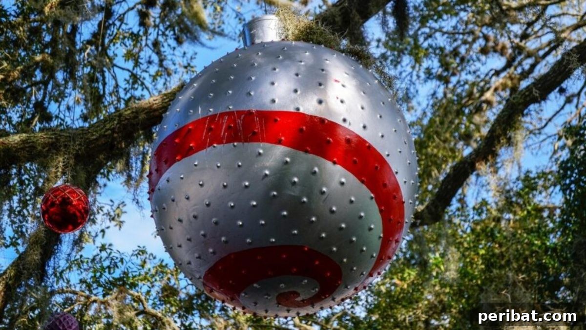 Large Outdoor Christmas Ornaments for Yard Decoration